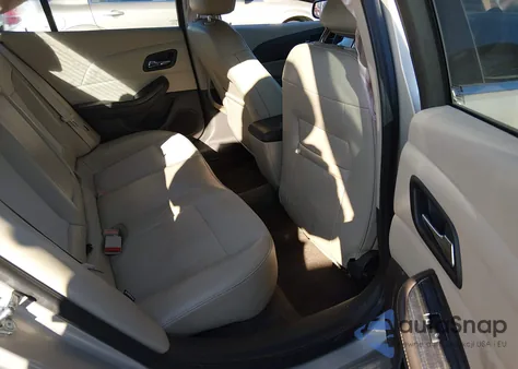 2015 Chevrolet Malibu 1Lt из США, поврежденный, VIN 1G11C5SL4FF317987